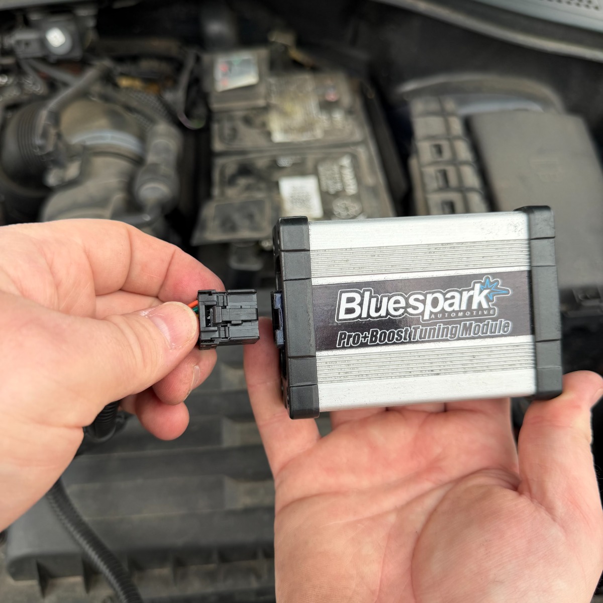 Connecting the tuning module to the wiring harness